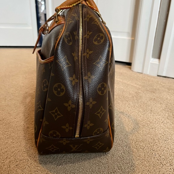 Louis Vuitton monogram handbag - Picture 7 of 10